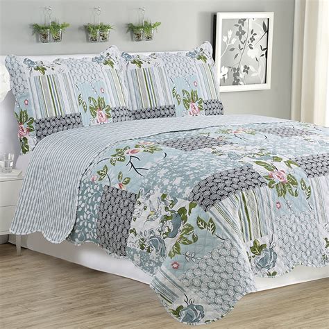 lightweight queen coverlet